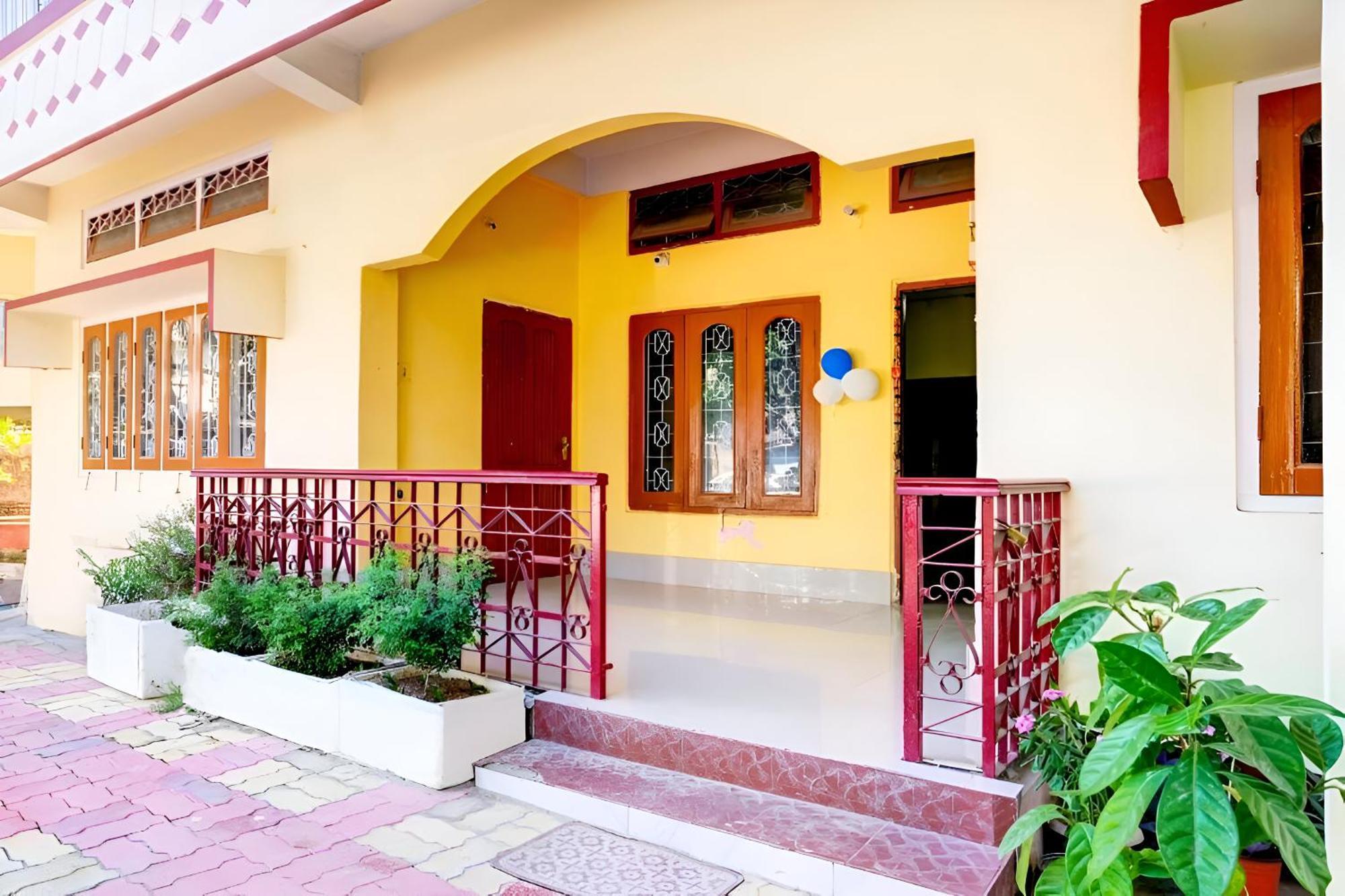 Capital Heritage Homestay Guwahati Exterior foto